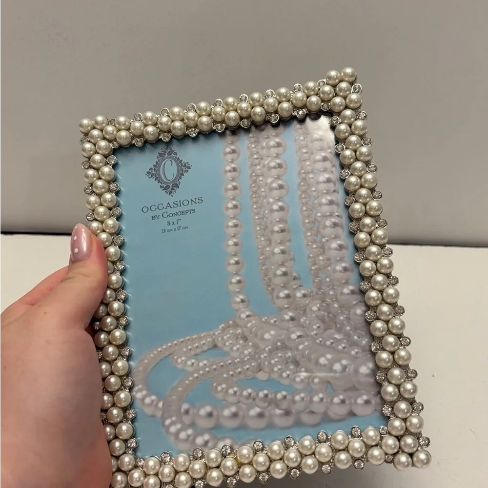 Silver Tone Faux Pearl Cabochon Edge Metal Picture Photo Frame by Occasions